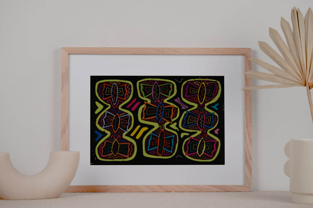 Traditional Black And Green Bowtie Butterfly Mola