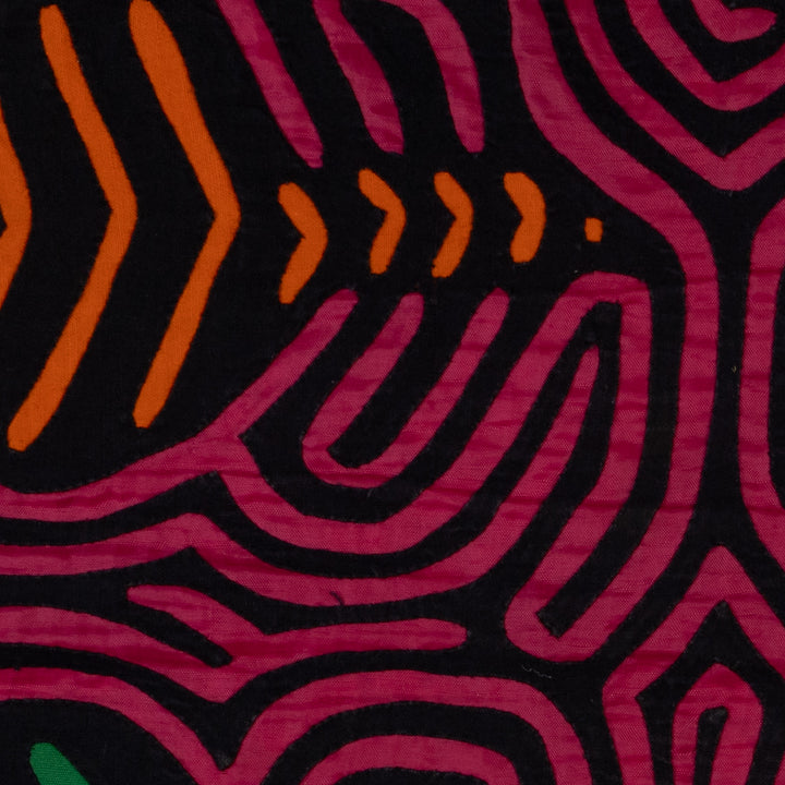 Traditional Black And Rosada Classic Design Mola