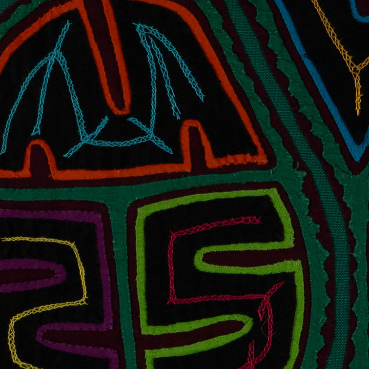 Classic Green Arrowhead Mola