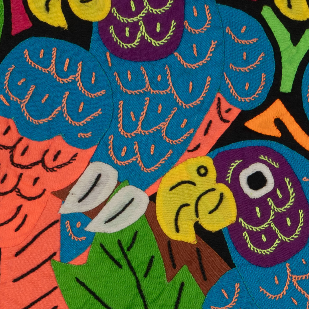 Panama Parrot Trio Mola