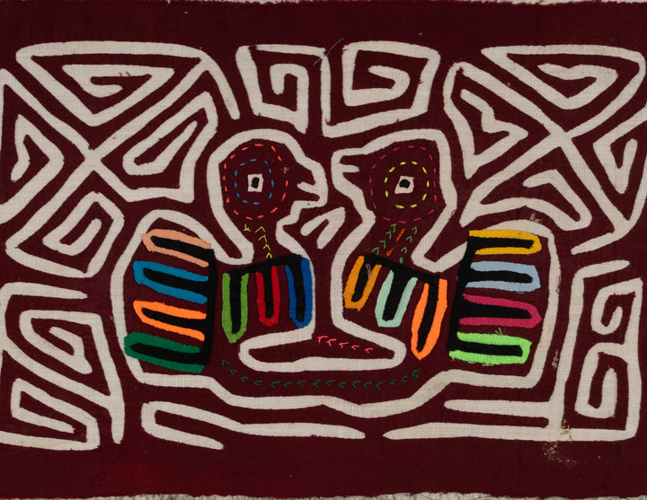 Traditional Burgundy And White Talking Chick Mola