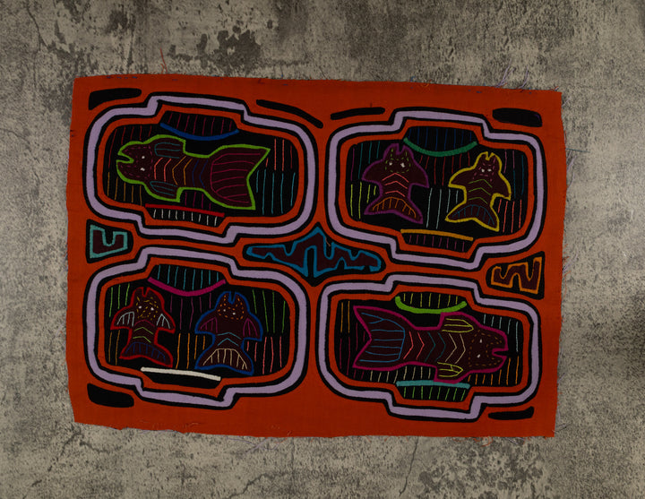 Traditional Orange And White Fish Aquarium Mola