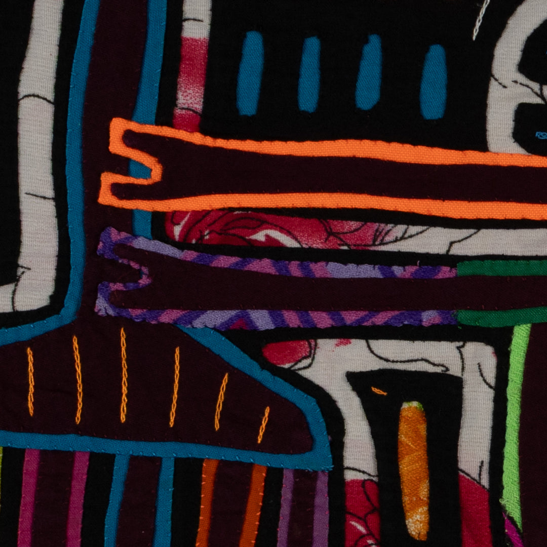 Multi-Color Jungle House Cleaner Mola