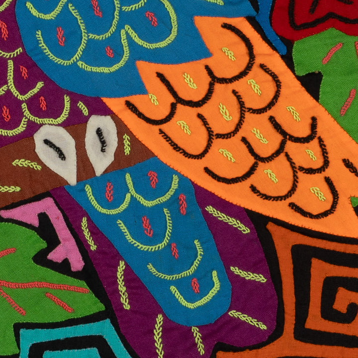 Purple Chestnut-mandibled Toucan Mola