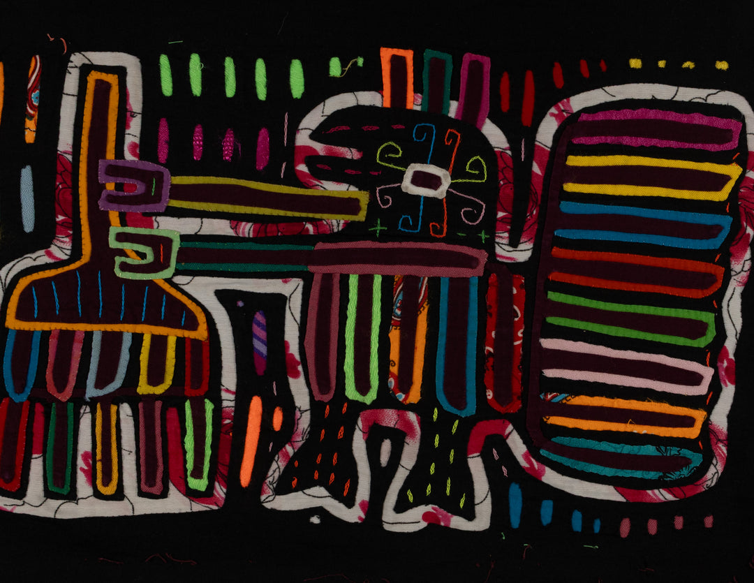 Multi-Color Forest House Cleaner Mola