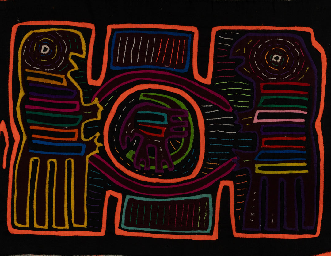 Classic Black And Orange Parrot Bird Mola