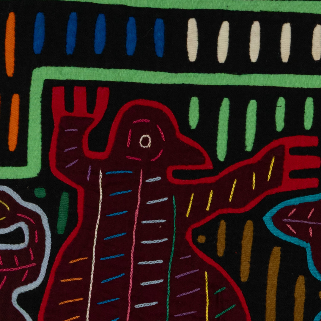 Traditional Green And Red Waltzing Matilda Mola