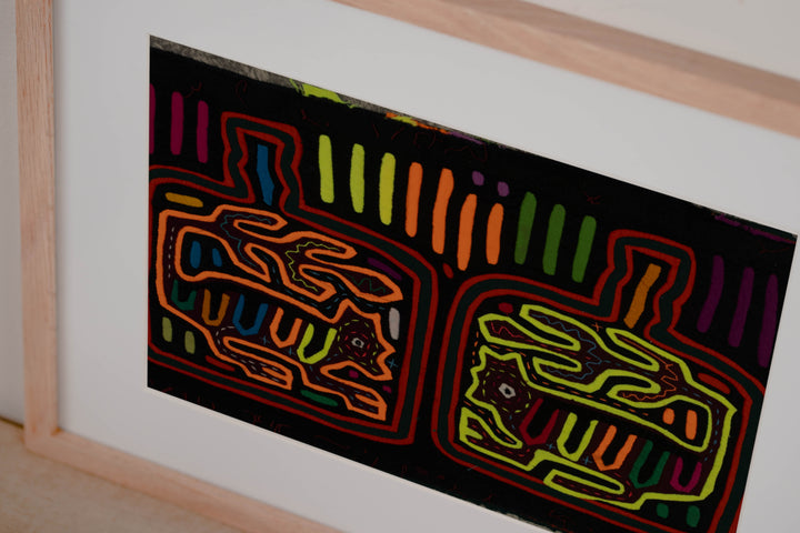 Rainbow Colors Tree Squirrel Mola