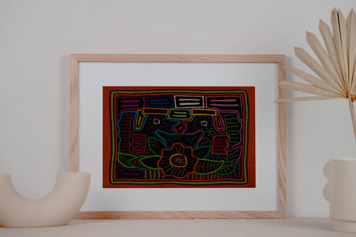 Classic Rainbow Colors Song Bird Mola