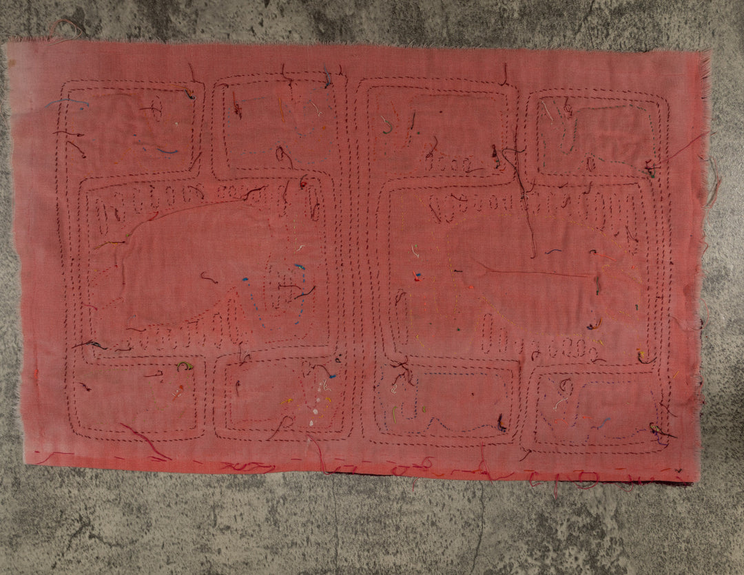 Classic Maroon And Peach Swooning Swan Mola