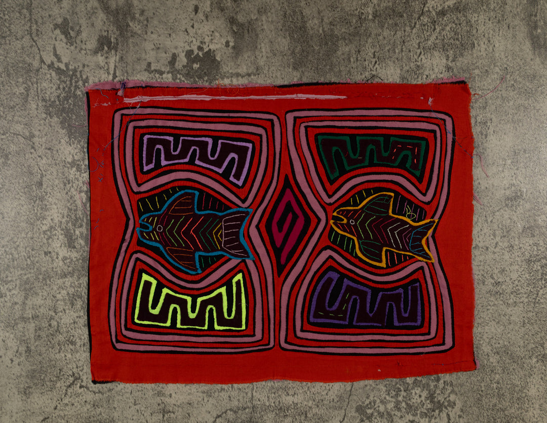 Classic Orange And Pink Fish Aquarium Mola