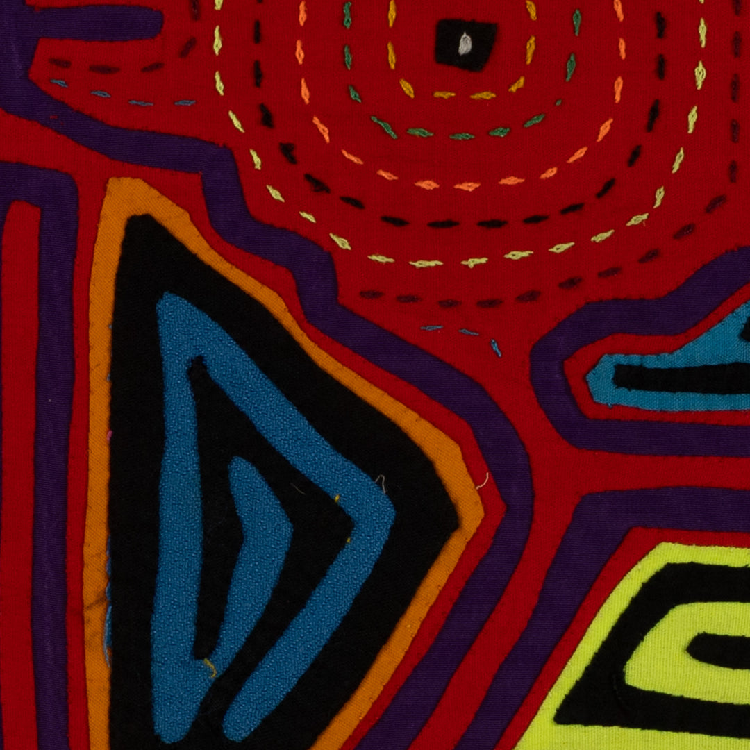 Red Bird Talking Out Of Both sides Of Mouth Mola