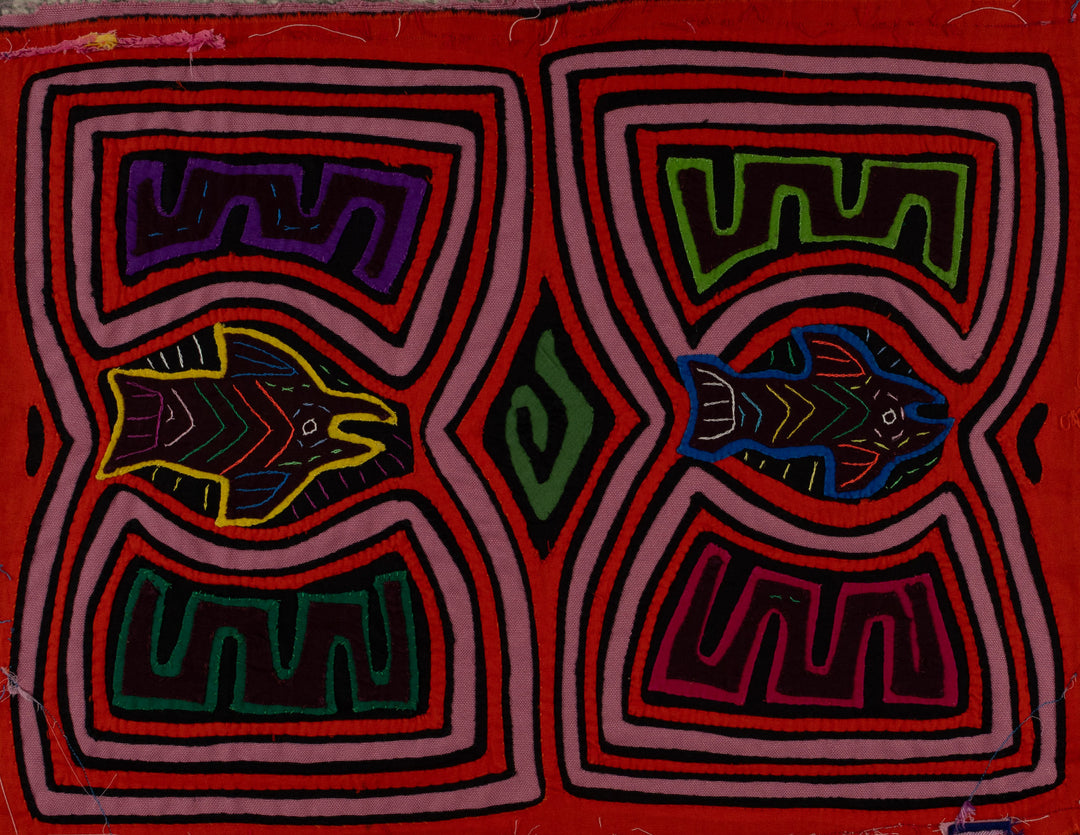 Classic Orange And Pink Fish Aquarium Mola