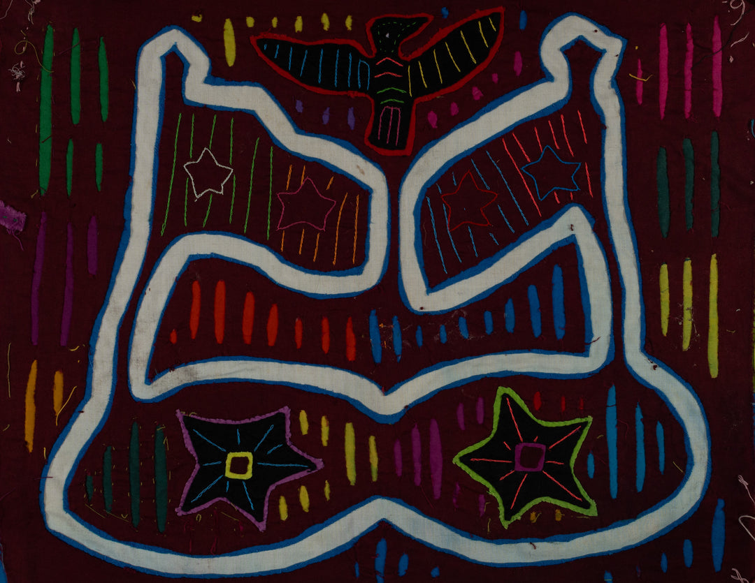 Classic Maroon And White Flag Day Mola