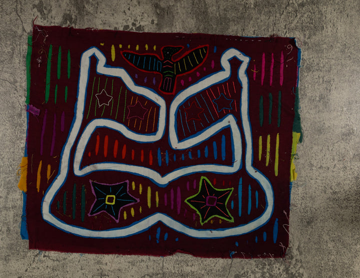 Classic Maroon And White Flag Day Mola