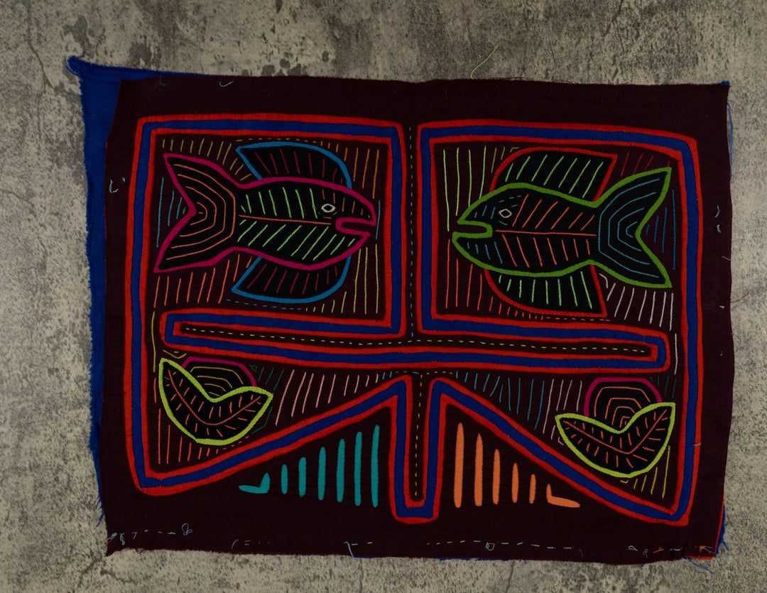 Burgundy And Blue Aquarium Fish Mola