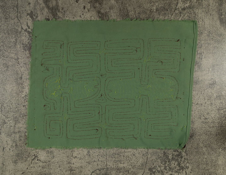 Classic Maroon And Gray Guppie Fish Mola