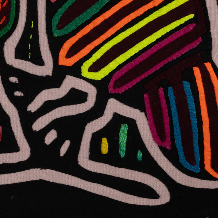 Traditional Black And White Rainbow Lovebird Mola