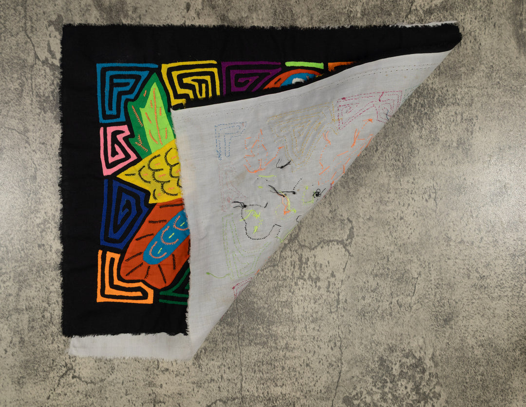 Jungle Parrot with Yellow and Blue Feathers Mola