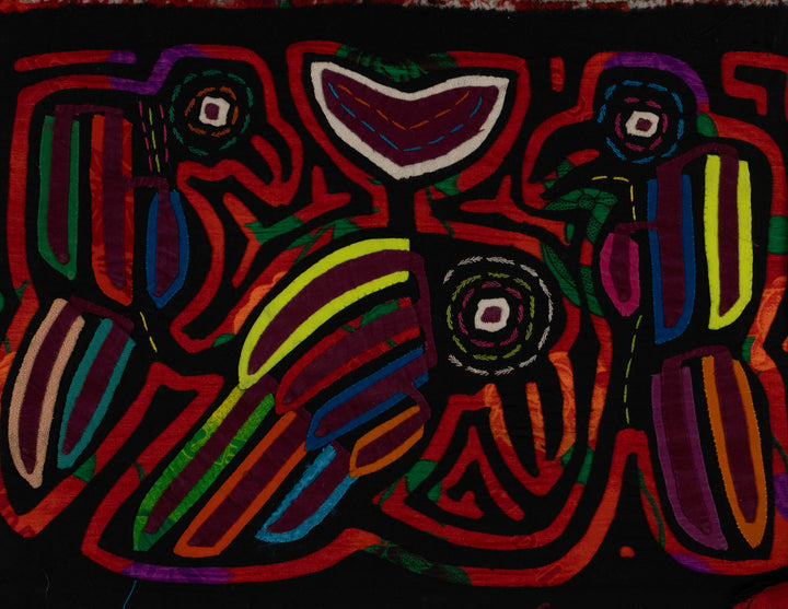 Traditional Black And Red Family Affair Mola