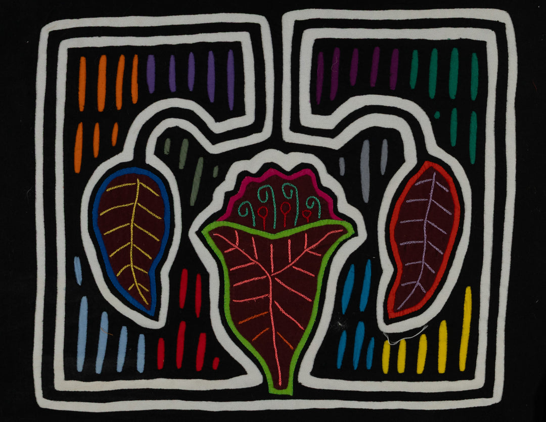 Classic Black And White Floral Flower Mola