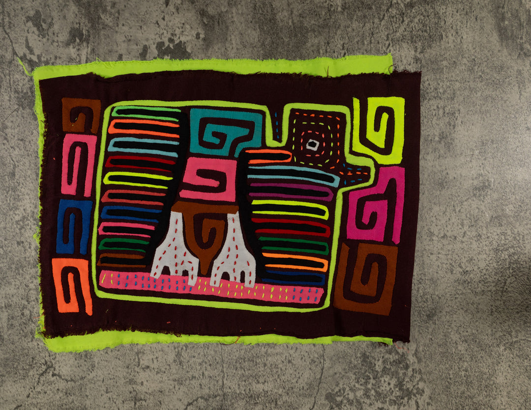 Classic Rainbow Colors Fancy Rainforest Bird Mola