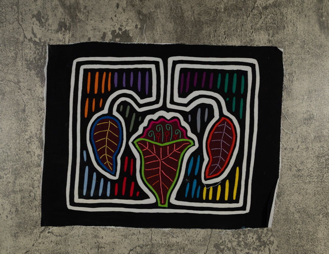 Classic Black And White Floral Flower Mola