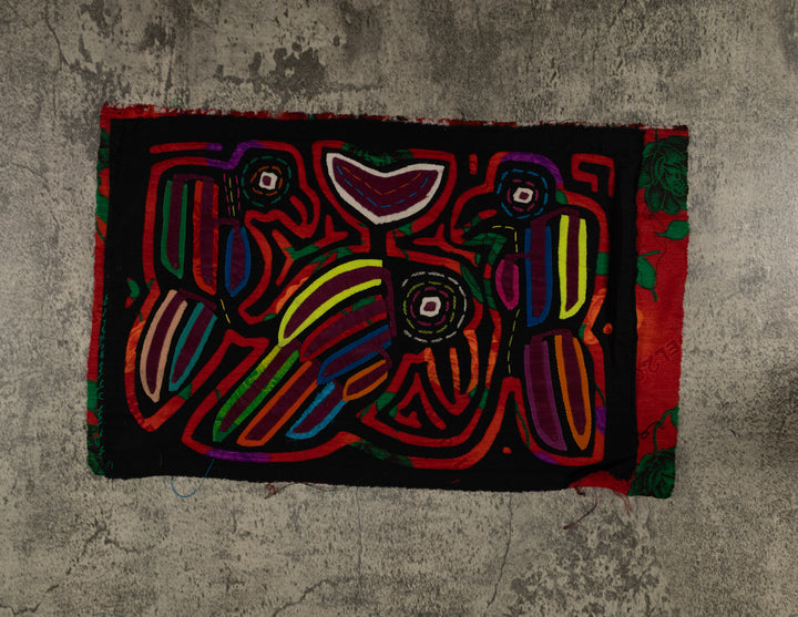 Traditional Black And Red Family Affair Mola