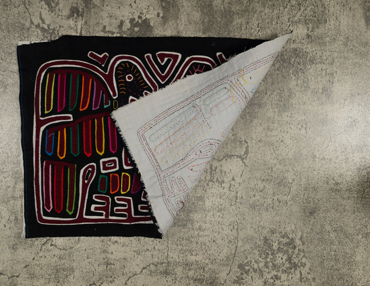 Traditional Red White and Black Family Affair Mola