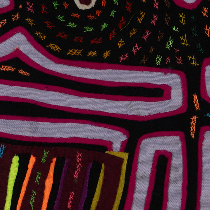 Black Red And Blue Optical Illusion Bird Mola