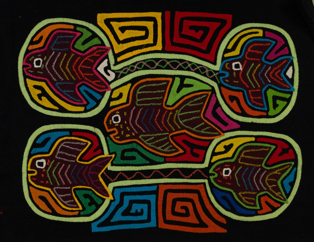 Rainbow Colors Fish Aquarium Mola