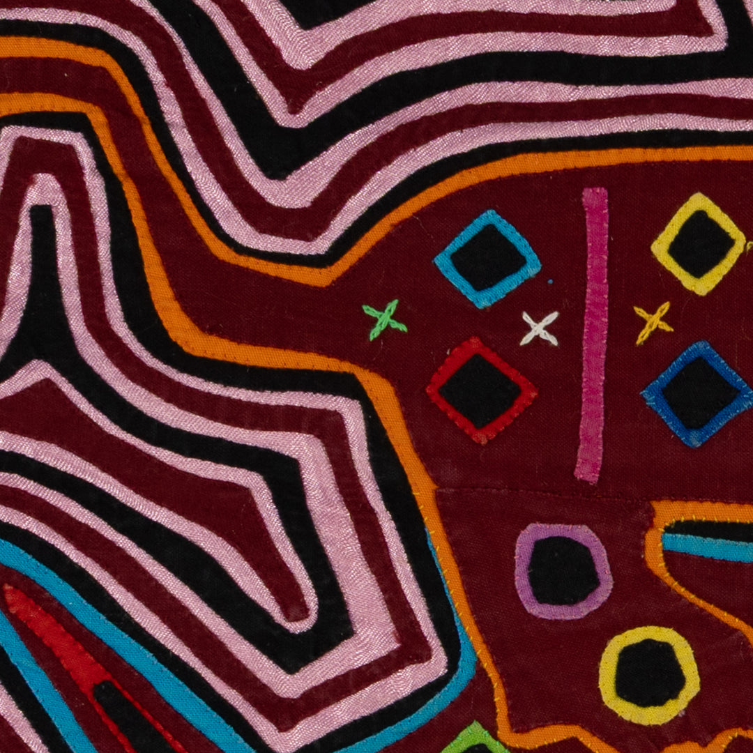 Traditional Multi-Color Master Fisherman Mola