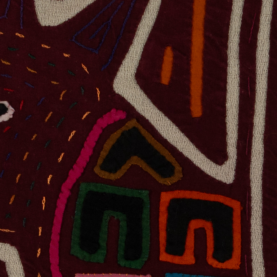 Classic Burgundy And White Puppy Dog Mola