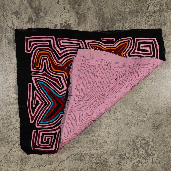 Traditional Multi-Color Master Fisherman Mola