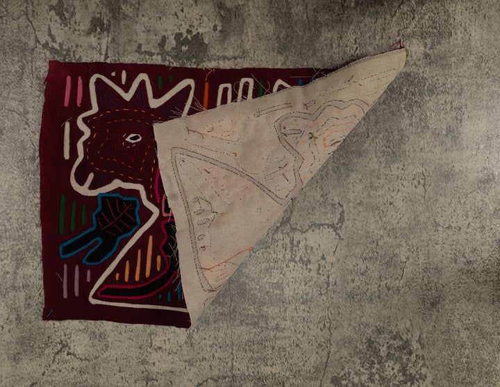 Classic Burgundy And White Puppy Dog Mola