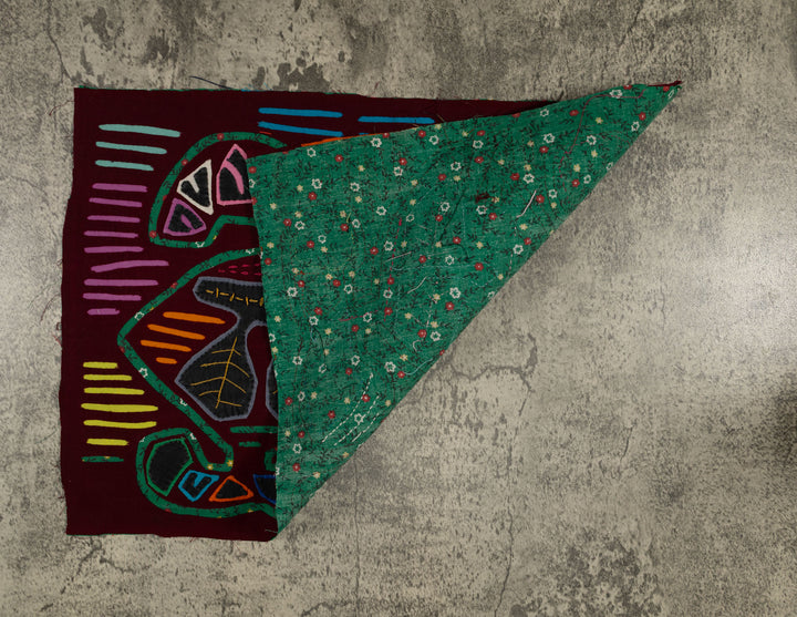 Vintage Wonder What It Is Mola