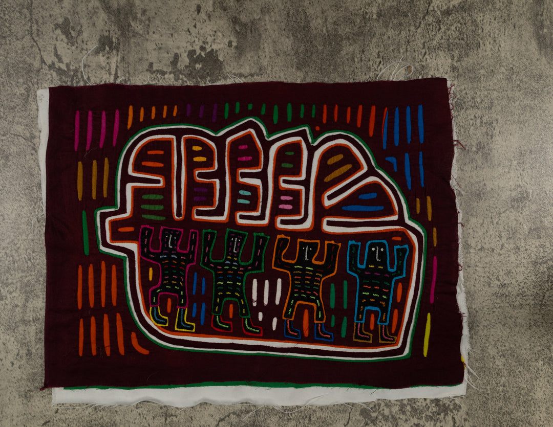 Classic Burgundy And White Boat People Mola