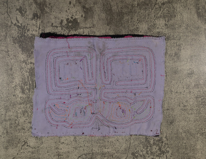 Black Red And Blue Optical Illusion Bird Mola