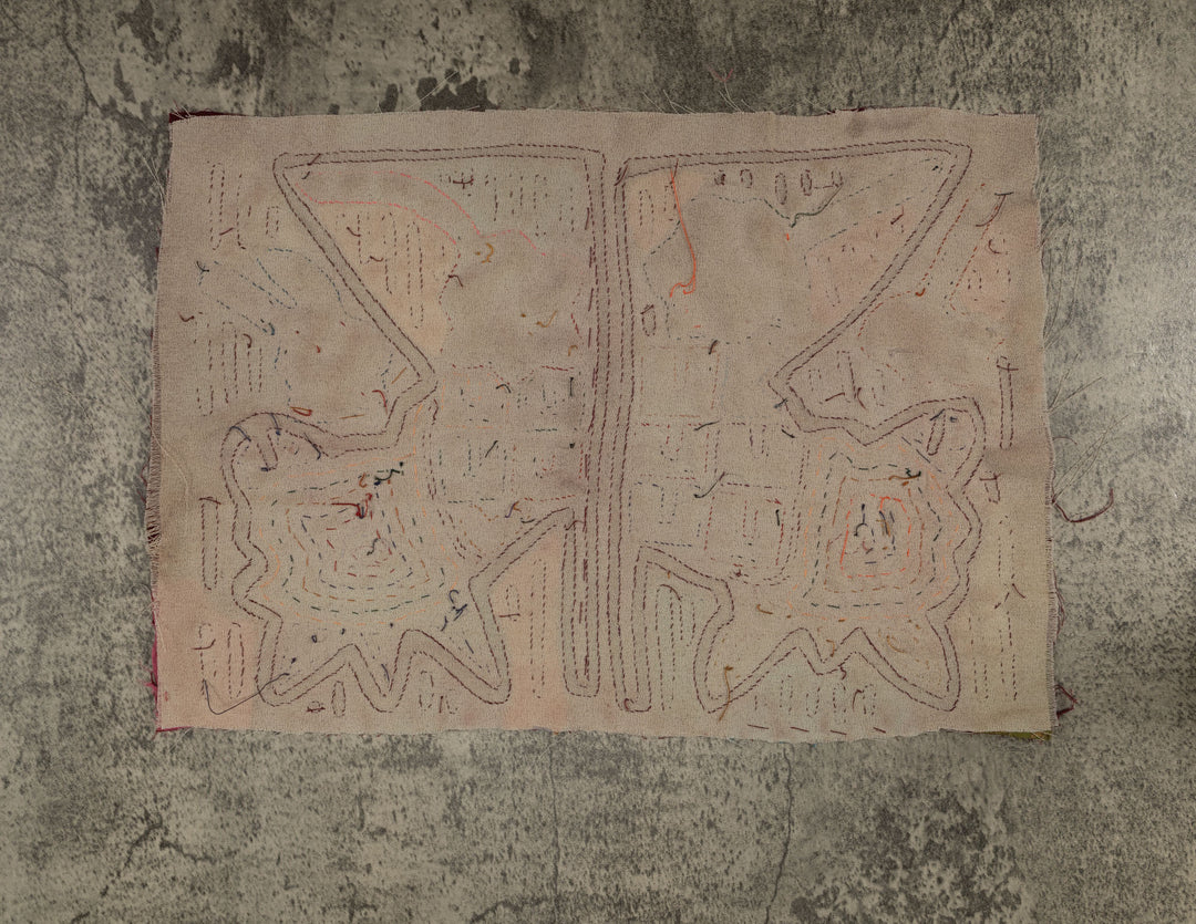 Classic Burgundy And White Puppy Dog Mola