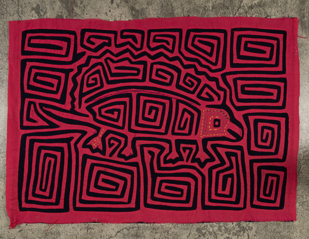 Traditional LARGE Black And Red Jungle Gecko Mola