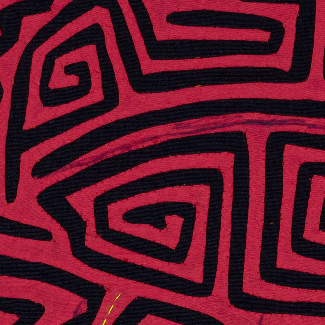 Traditional LARGE Black And Red Jungle Gecko Mola