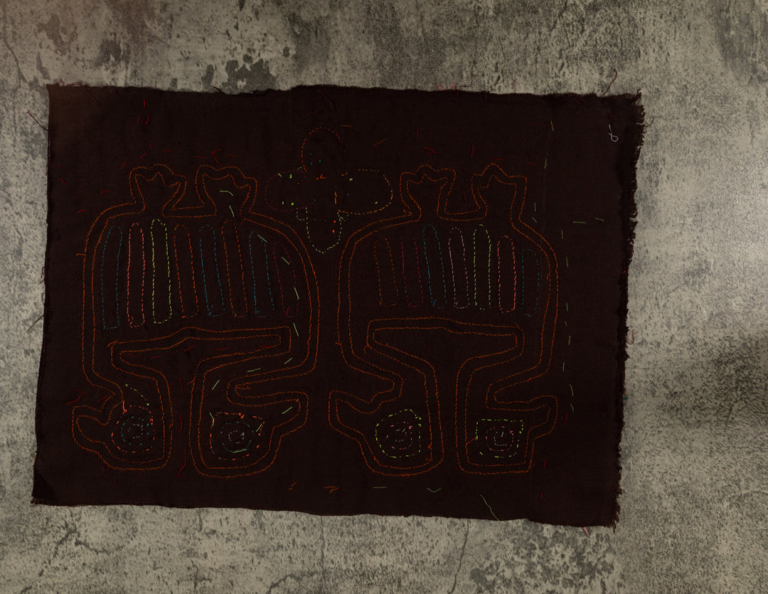 Classic Maroon And Orange Optical Illusion Bird Mola