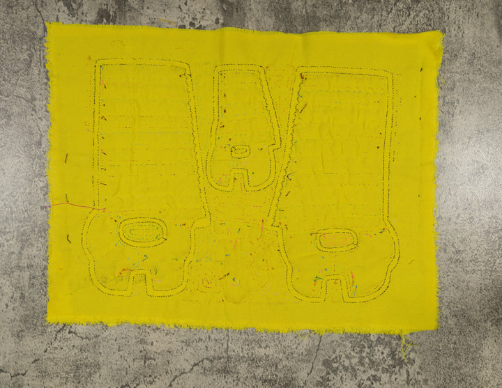 Traditional Black And Yellow Carpenter Wood Saw Mola