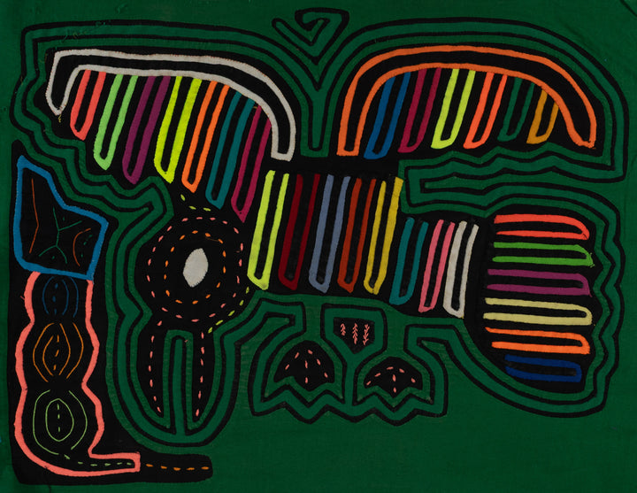 Classic Green Seagull Eyeing A Meal Mola