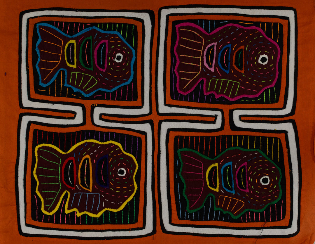 Traditional Orange And White Fish Aquarium Mola