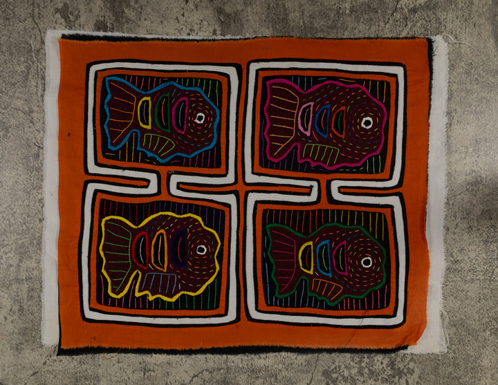 Traditional Orange And White Fish Aquarium Mola