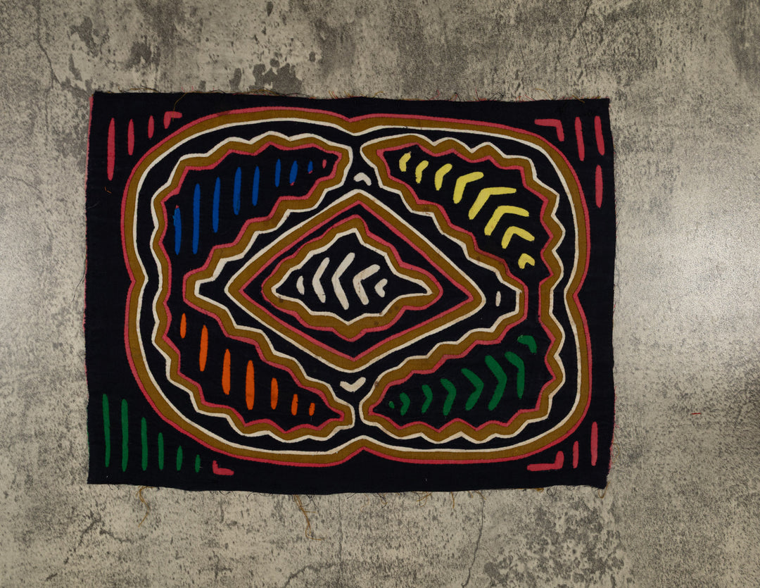 Traditional Multi-Color Classic Design Mola