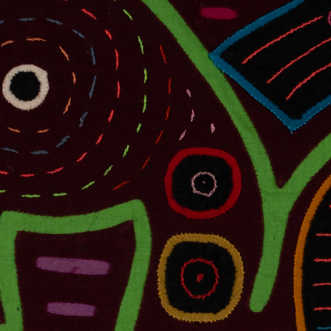 Classic Burgundy And Green Duck Mola