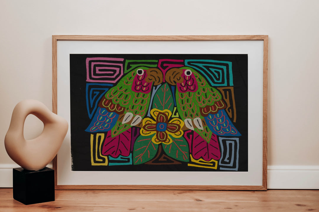 Tropical Parrots Facing Each Other Mola