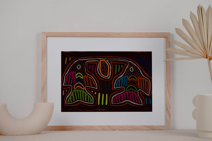 Classic Multi-Color Hummingbird Kiss Mola